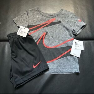 NWT Nike Athletic Set Boys Size 3T